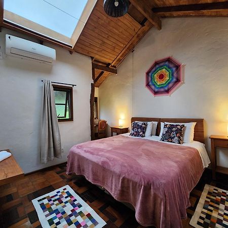 Sitio Pe Na Terra - Retiros E Hospedagens Otel Novo Hamburgo Dış mekan fotoğraf